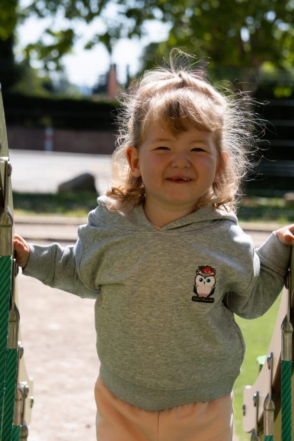 Sweat-shirt à capuche pour bébé marque Luluchouette modèle Fleur couleur gris