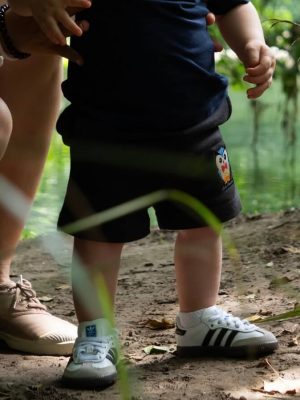 Short pour enfant garçon marque Luluchouette modèle Henry couleur noir
