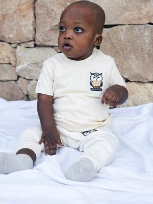 T-shirt pour bébé marque Luluchouette modèle Artémis couleur blanc cassé